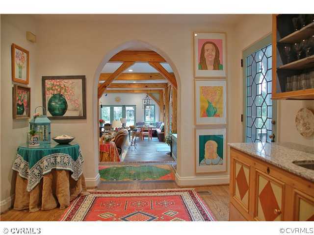 103 Penshurst Road Richmond, VA 23221 - Photo 8 of 12 Other - WONDERFUL WET BAR AREA
