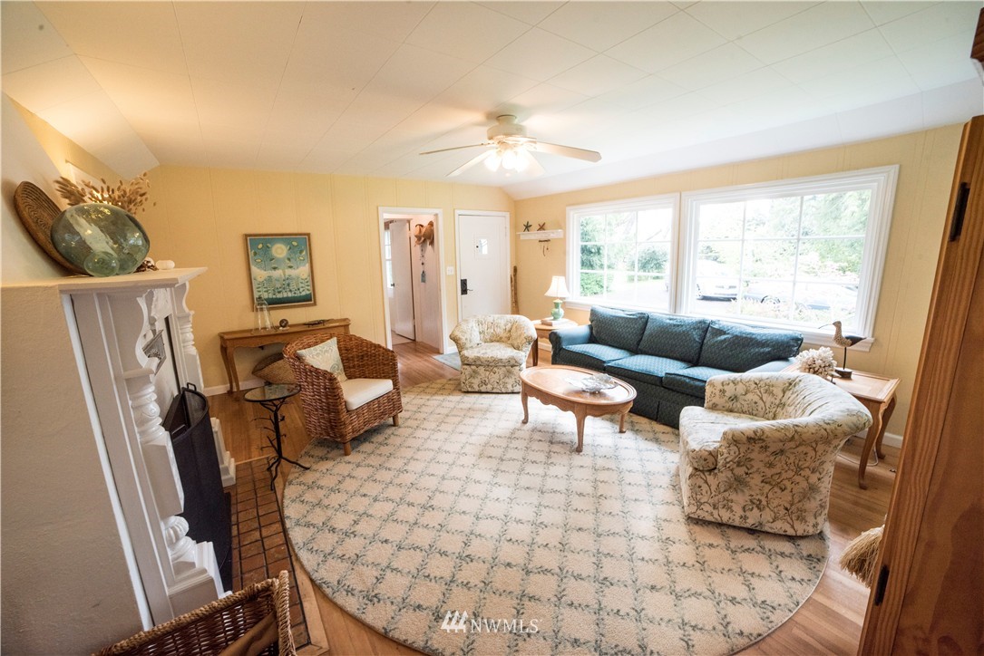 14840 Center Road Quilcene, WA 98376 - Photo 4 of 25