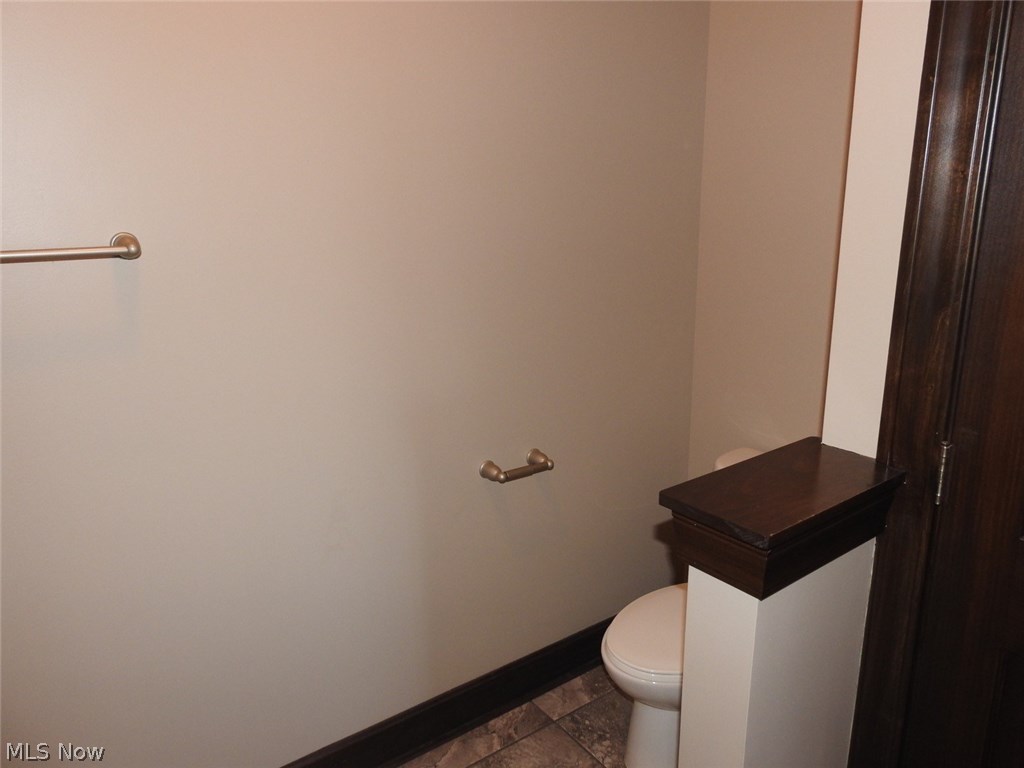 15096 Clinton Road Doylestown, OH 44230 - Photo 10 of 22