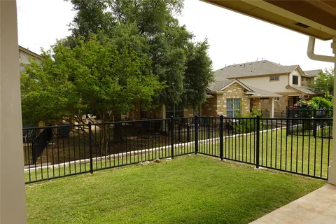$260,000 | 16100 South Great Oaks Drive, Unit 1902, Round Rock, TX 78681
