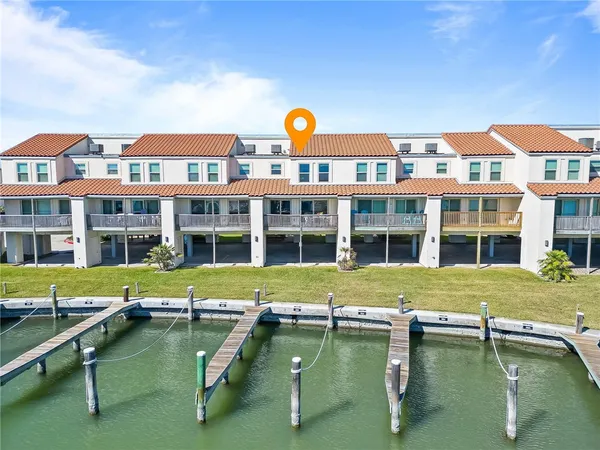 $439,000 | 620 South Fulton Beach Road, Unit 204, Rockport, TX 78382