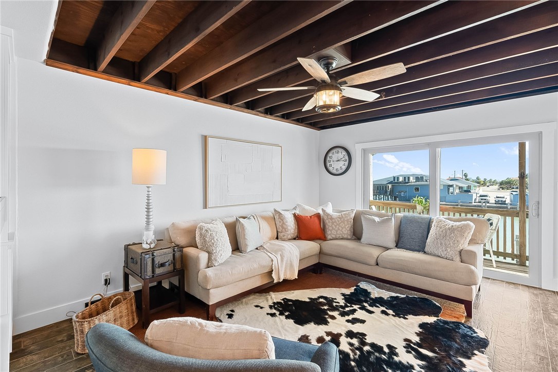 620 South Fulton Beach Road Rockport, TX 78382 - Photo 7 of 26