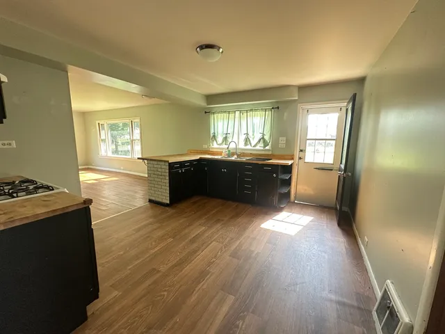 $122,500 | 415 West Livingston Road, Streator, IL 61364