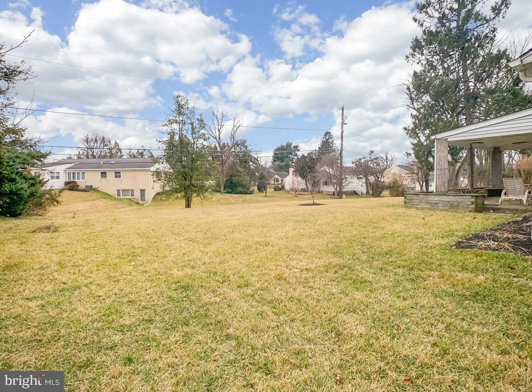 3897 Martin Road Huntingdon Valley, PA 19006 - Photo 30 of 31 Gallery Image 30