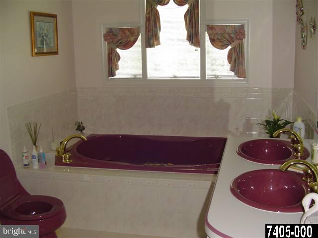 17265 Lutz Road Stewartstown, PA 17363 - Photo 19 of 24 Gallery Image 19