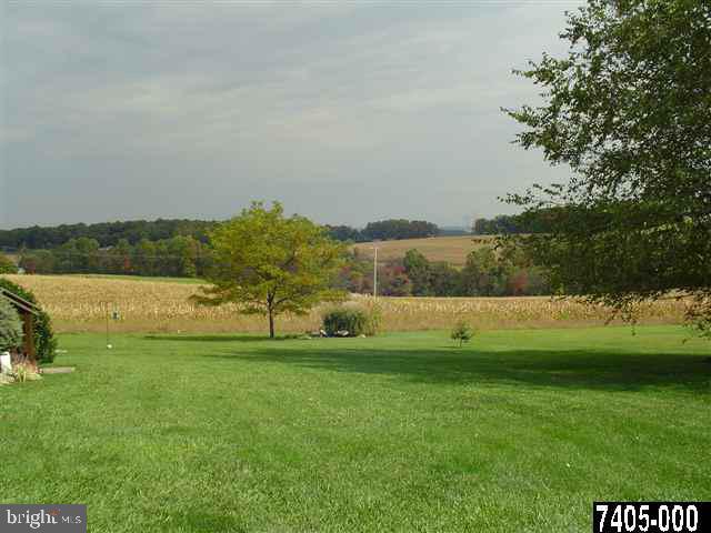 17265 Lutz Road Stewartstown, PA 17363 - Photo 3 of 24 Gallery Image 3