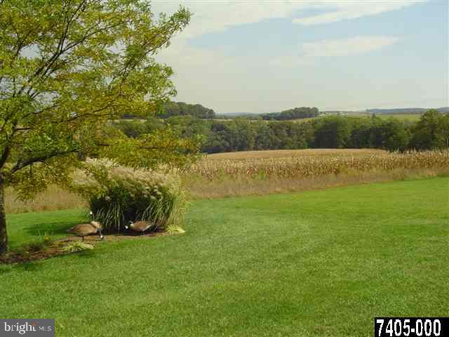 17265 Lutz Road Stewartstown, PA 17363 - Photo 22 of 24 Gallery Image 22