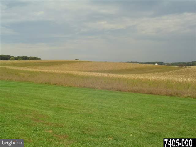 17265 Lutz Road Stewartstown, PA 17363 - Photo 8 of 24 Gallery Image 8