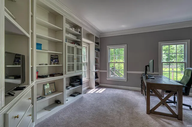 $969,000 | 1031 Cedar Hill Drive, Evansville, IN 47710