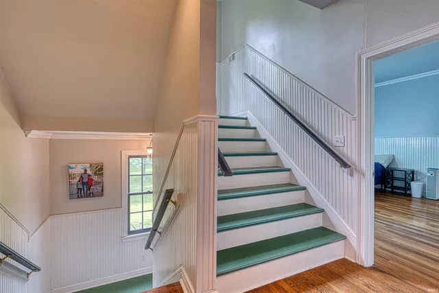 $969,000 | 1031 Cedar Hill Drive, Evansville, IN 47710