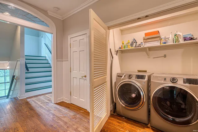 $969,000 | 1031 Cedar Hill Drive, Evansville, IN 47710