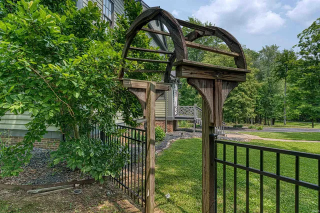 $969,000 | 1031 Cedar Hill Drive, Evansville, IN 47710