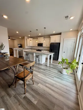 $2,550 | 55 Millside Circle, Greenville, SC 29605