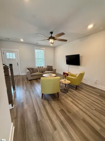 $2,550 | 55 Millside Circle, Greenville, SC 29605