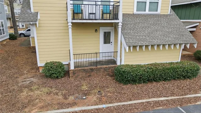 $274,900 | 490 South Barnett Shoals Road, Unit 726, Athens, GA 30605