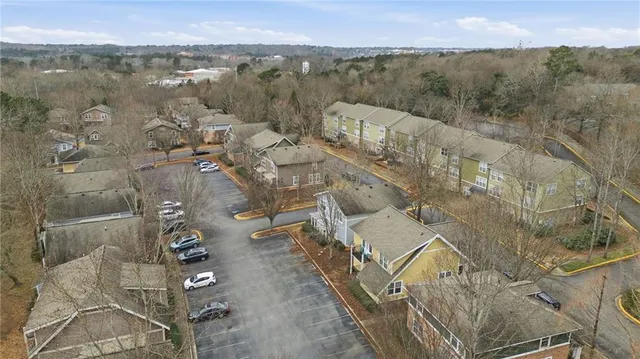 $274,900 | 490 South Barnett Shoals Road, Unit 726, Athens, GA 30605