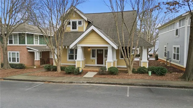 $274,900 | 490 South Barnett Shoals Road, Unit 726, Athens, GA 30605