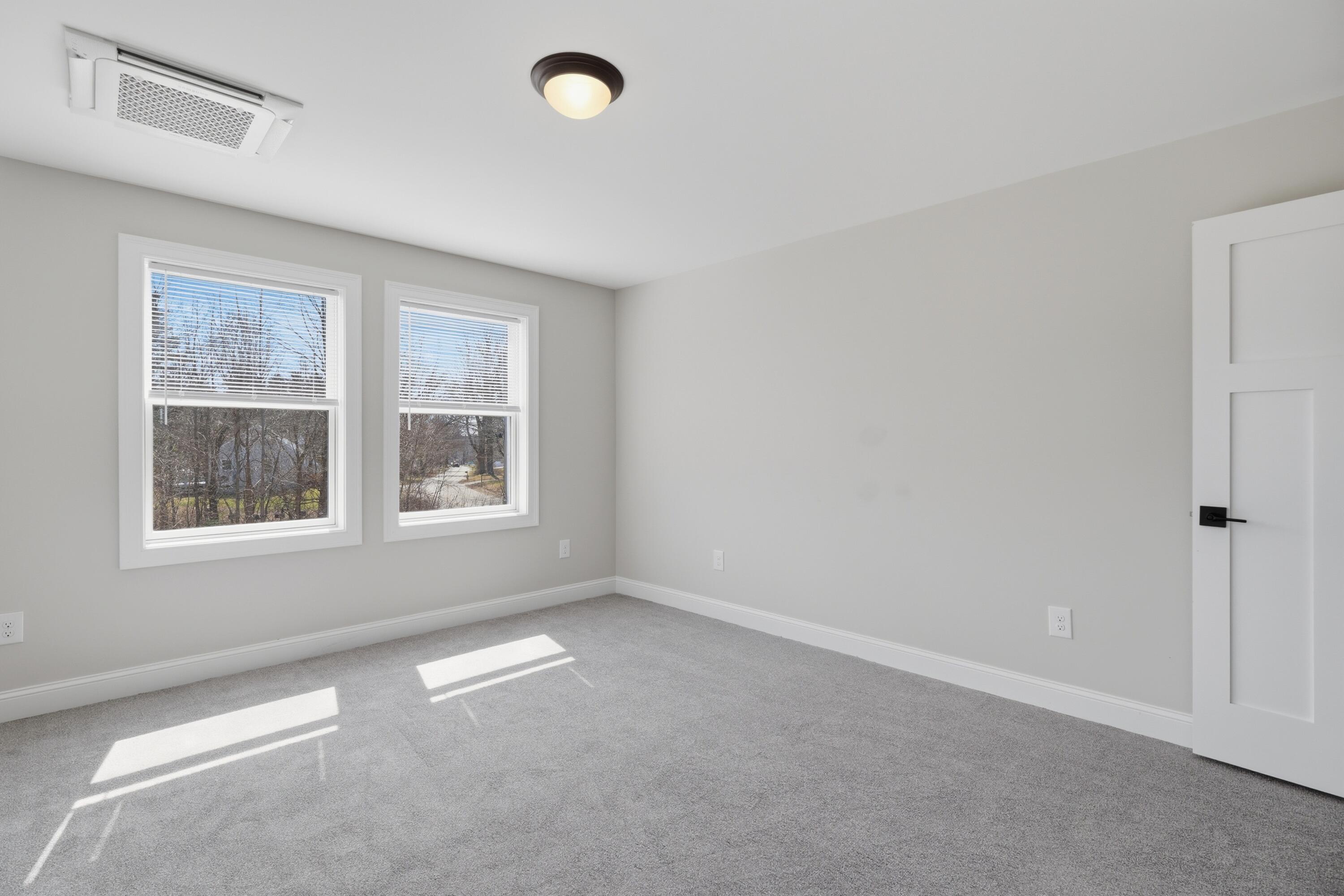 329 Austin Street Westbrook, ME 04092 - Photo 26 of 70 img_6336