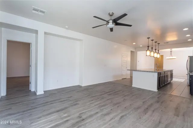 $2,150 | 10432 West Papago Street, Tolleson, AZ 85353