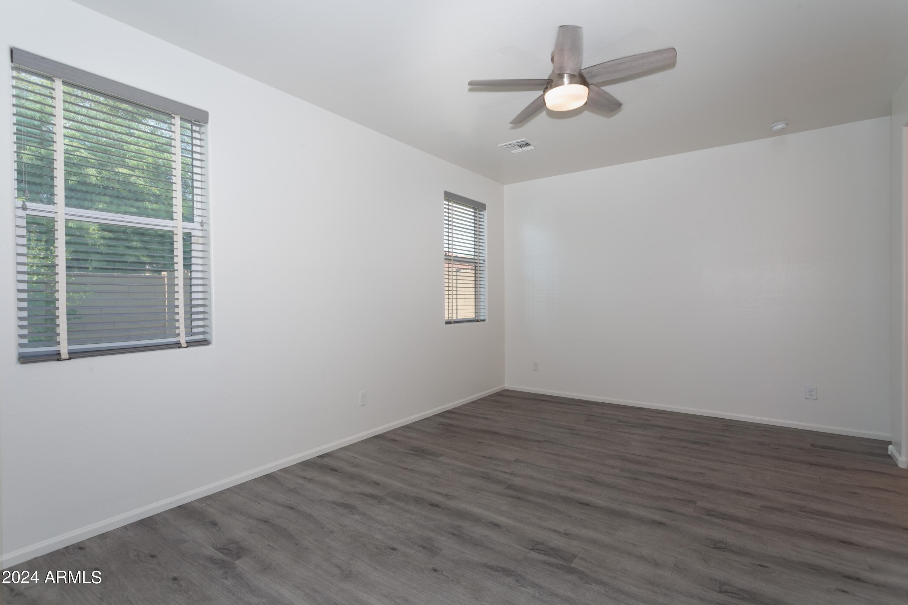 10432 West Papago Street Tolleson, AZ 85353 - Photo 14 of 30 3V6A3192