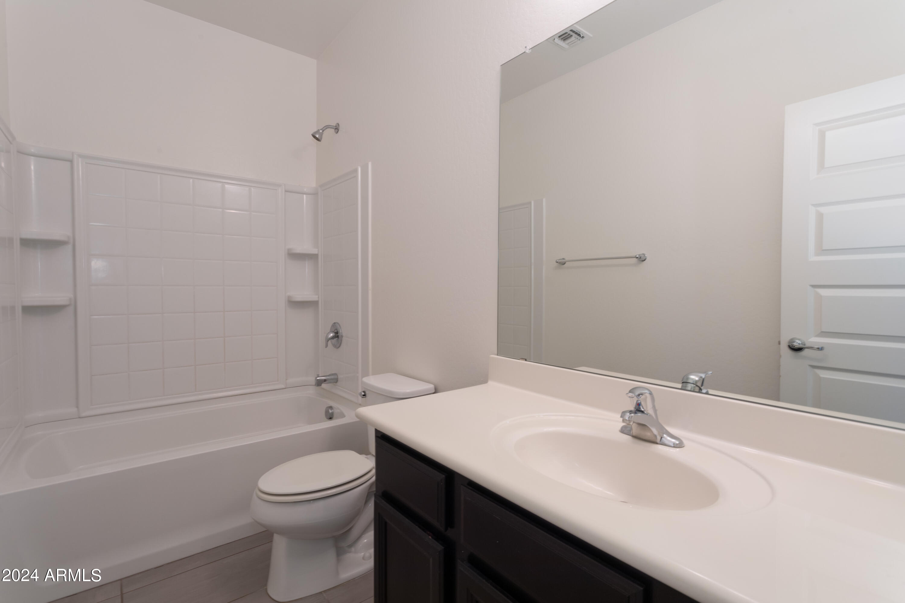 10432 West Papago Street Tolleson, AZ 85353 - Photo 16 of 30 3V6A3092