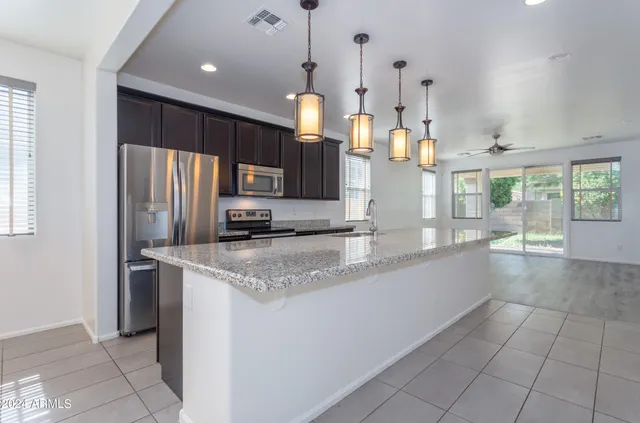 $2,150 | 10432 West Papago Street, Tolleson, AZ 85353