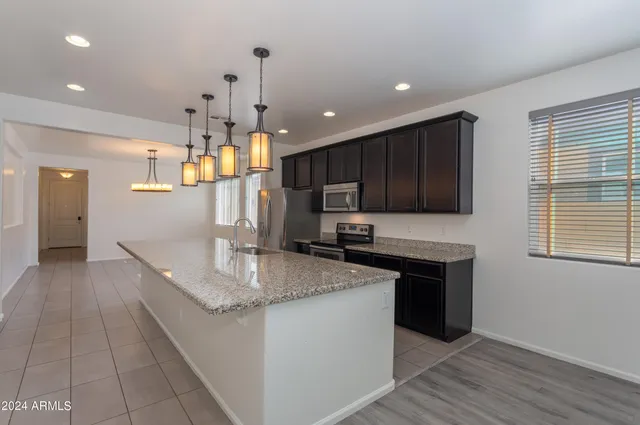 $2,150 | 10432 West Papago Street, Tolleson, AZ 85353