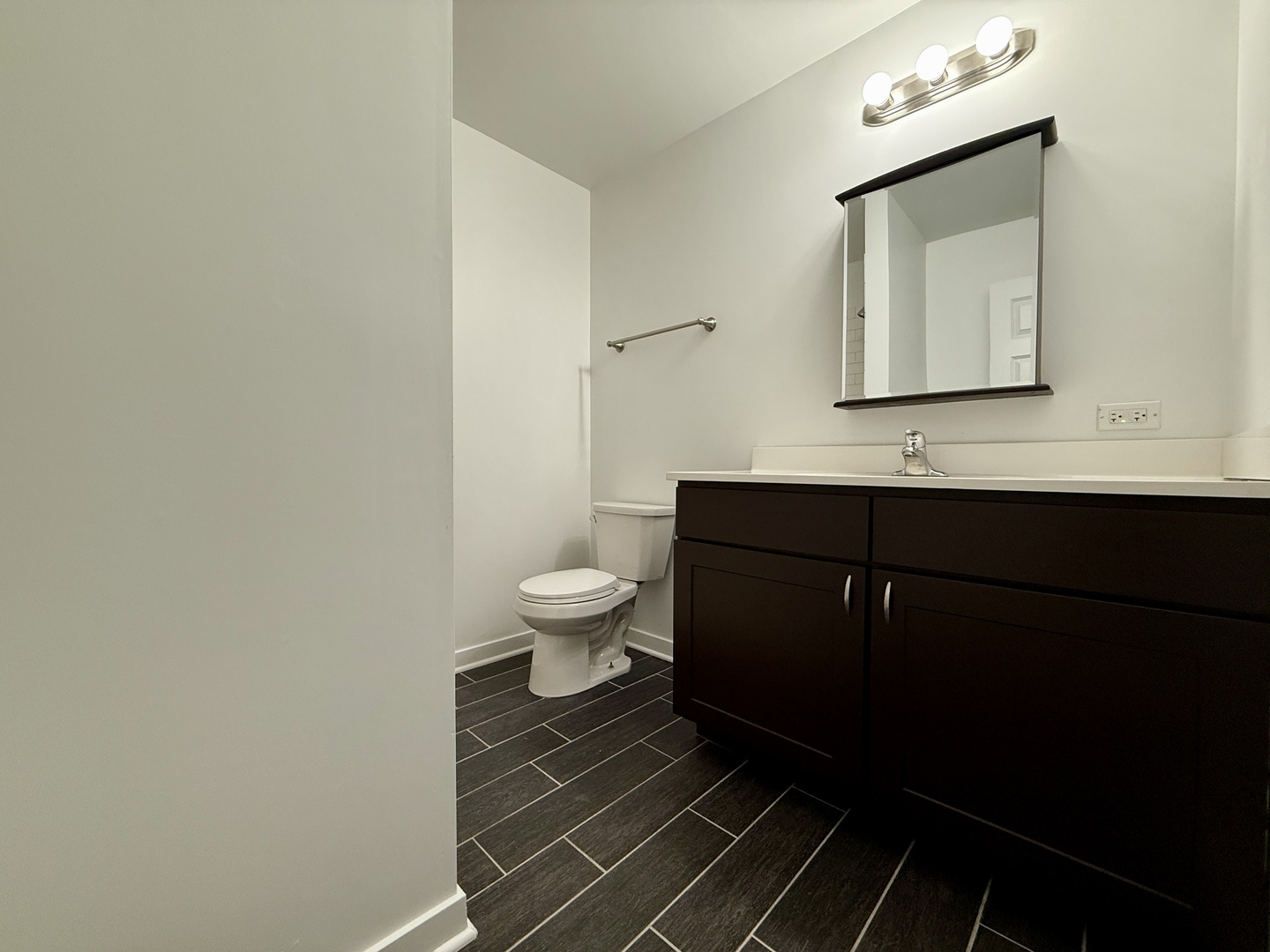 3402 South Lituanica Avenue, Unit 2R Chicago, IL 60608 - Photo 14 of 15