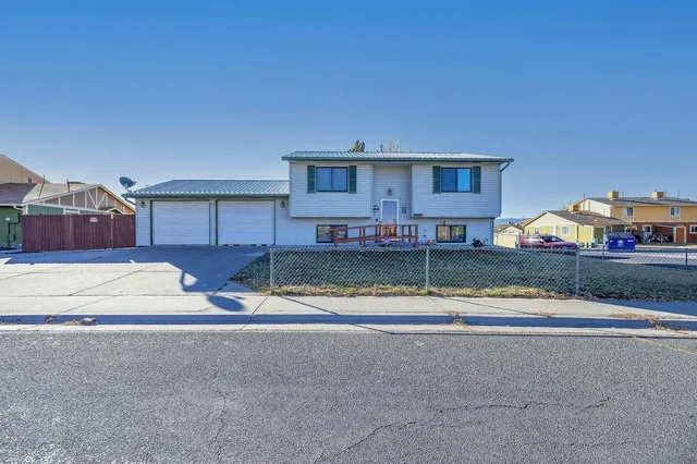 $374,900 | 3209 East Hall Court, Clifton, CO 81520