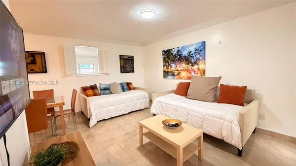 $2,295 | 650 Pennsylvania Avenue, Unit 2, Miami Beach, FL 33139