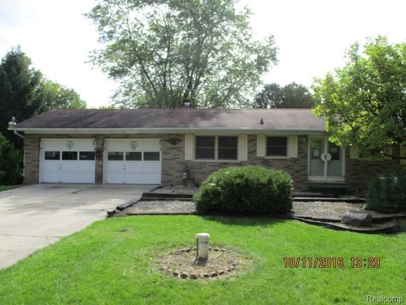 4560 Merritt Road Ypsilanti, MI 48197 - Photo 3 of 24 IMG_9736.JPG