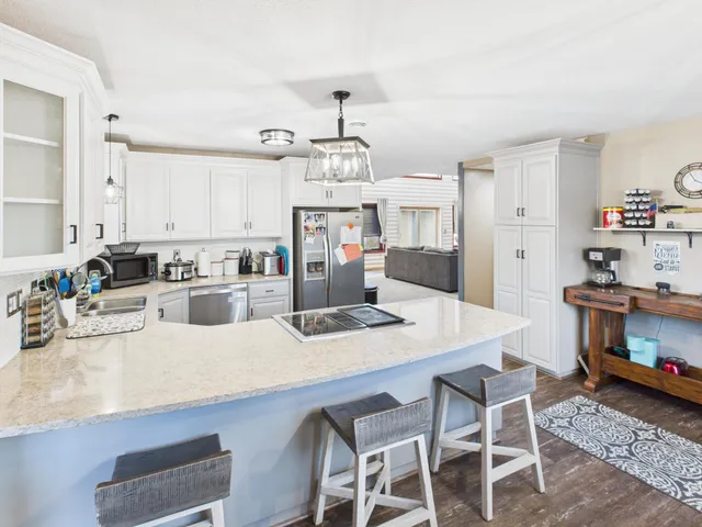 $950,000 | 24599 165th Street, Glenwood, MN 56334