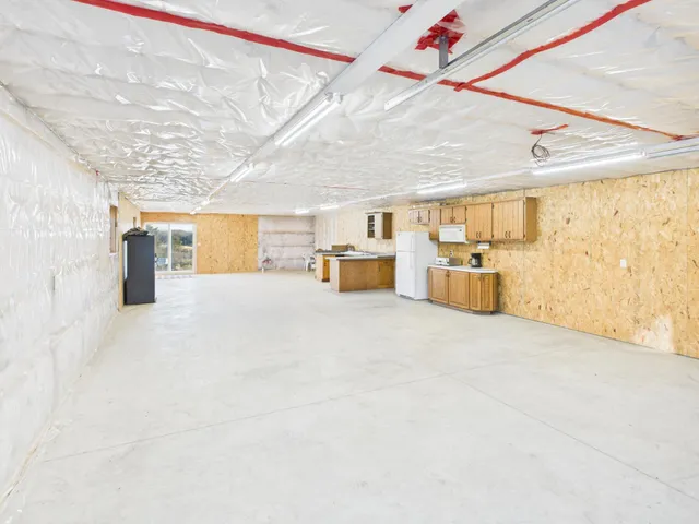 $950,000 | 24599 165th Street, Glenwood, MN 56334