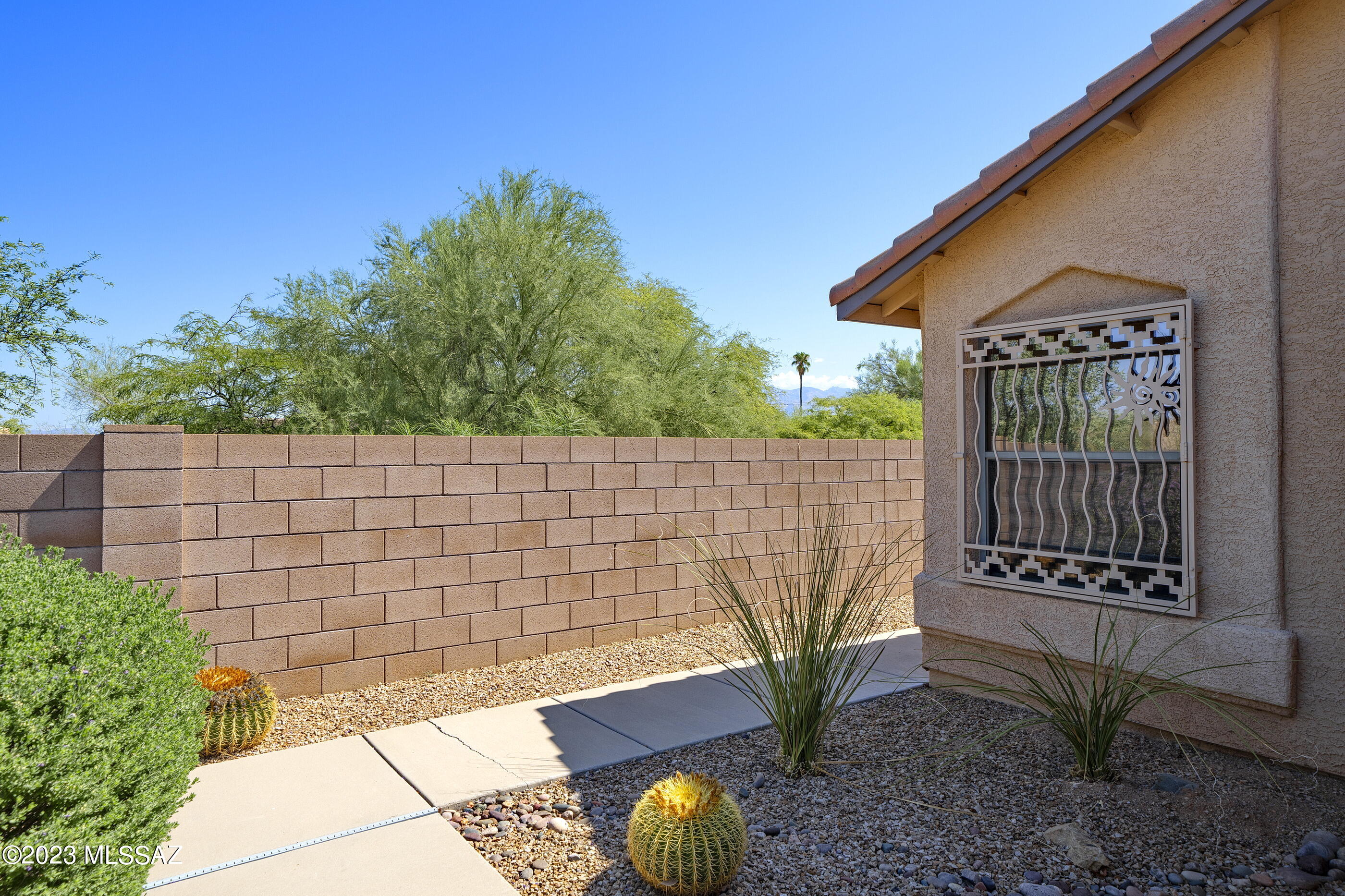 2334 West Golden Hills Road Tucson, AZ 85745 - Photo 19 of 21