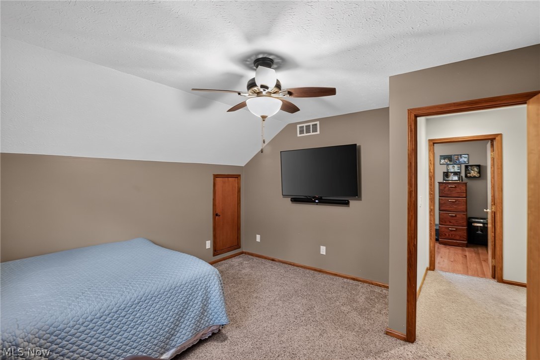 1744 Mattingly Road Hinckley, OH 44233 - Photo 12 of 50