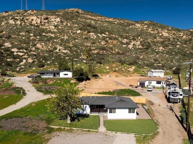 $779,900 | 13508 Willow Road, Lakeside, CA 92040