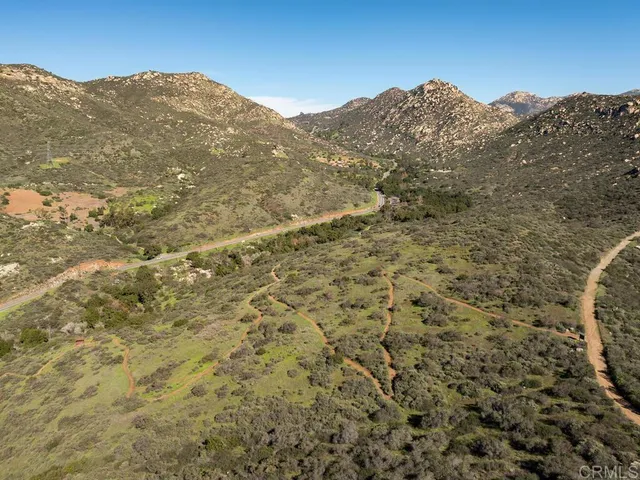 $779,900 | 13508 Willow Road, Lakeside, CA 92040