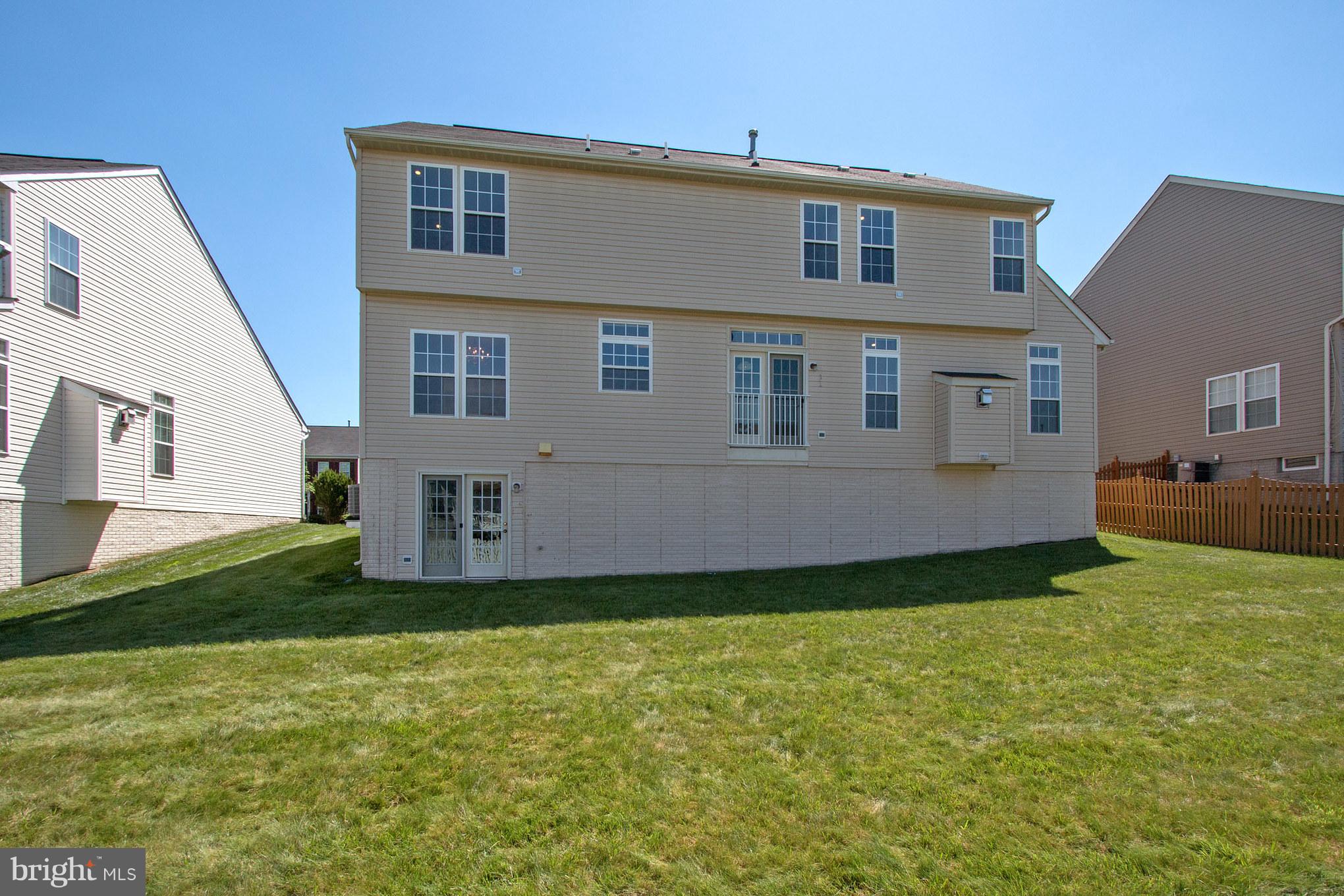 18410 Cornflower Road Boyds, MD 20841 - Photo 28 of 29 Exterior (Rear)