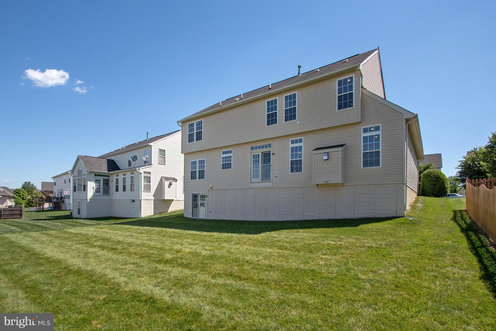 18410 Cornflower Road Boyds, MD 20841 - Photo 29 of 29 Exterior (Rear)
