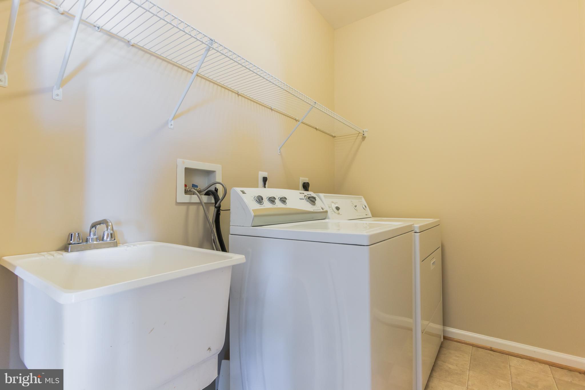 18410 Cornflower Road Boyds, MD 20841 - Photo 8 of 29 Main Level Laundry Room