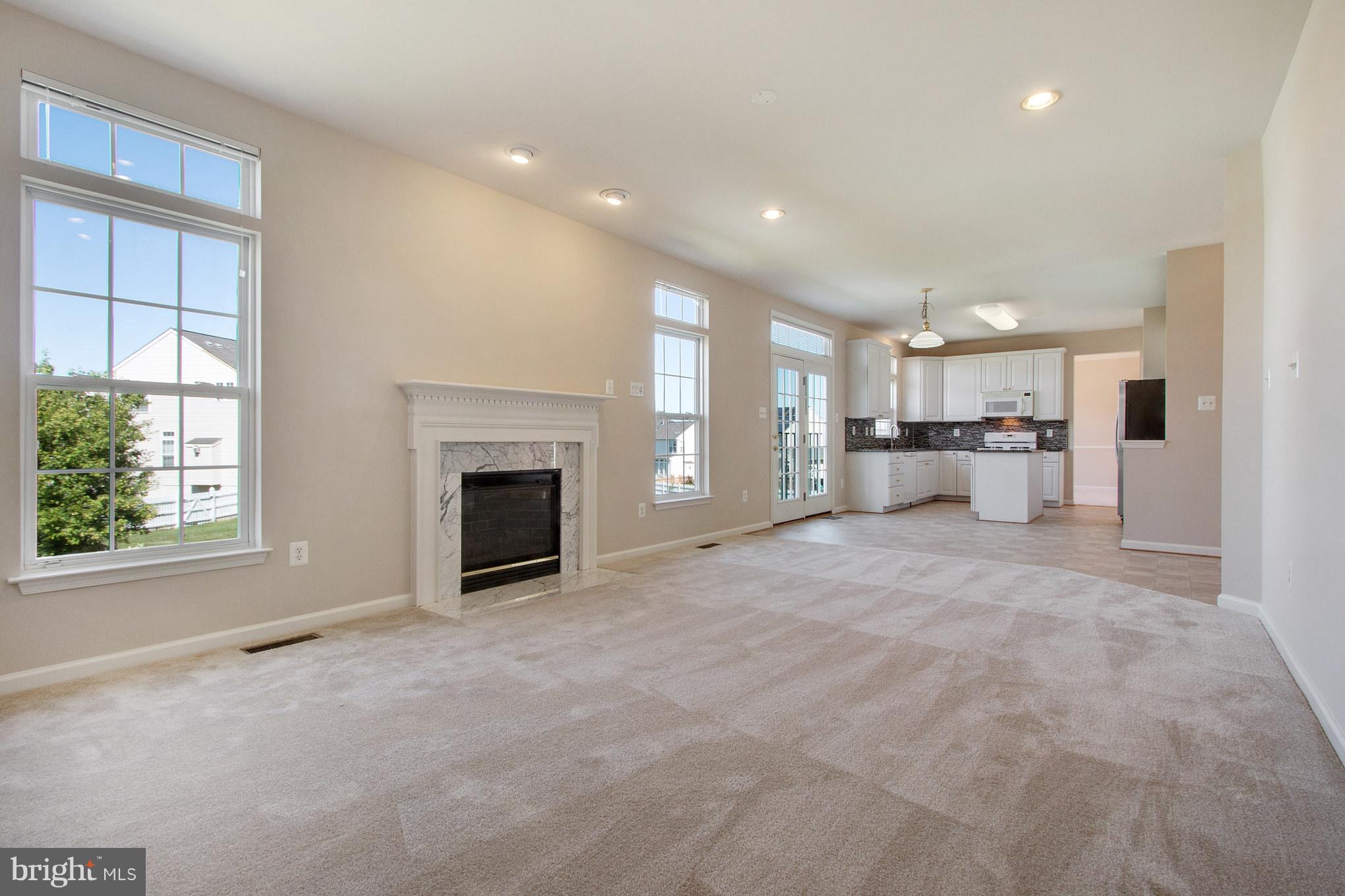 18410 Cornflower Road Boyds, MD 20841 - Photo 10 of 29 Family Room