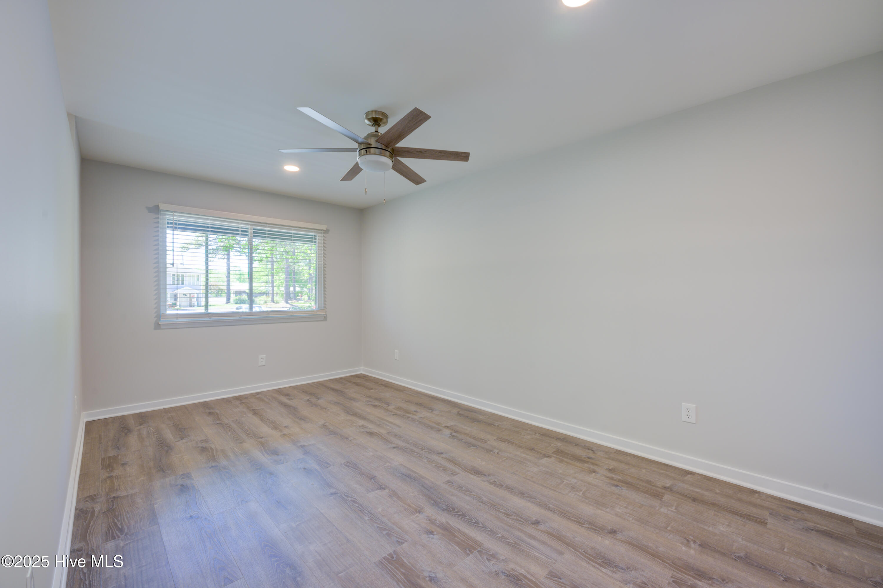 7 Linksiders Road, Unit 7 New Bern, NC 28562 - Photo 17 of 26 33-14_Linksiders_Dr-12