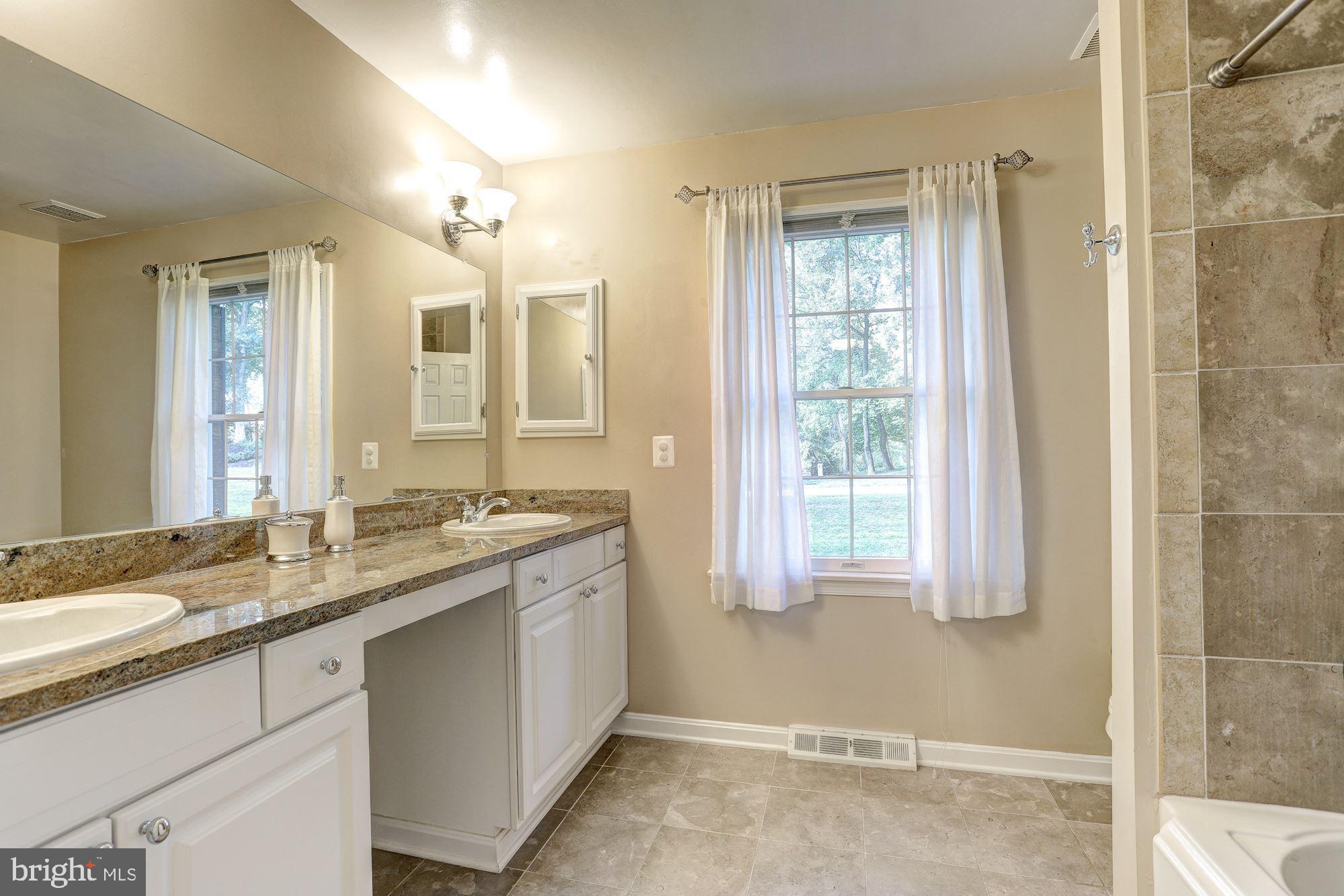 2113 Highland Ridge Drive Phoenix, MD 21131 - Photo 28 of 46 Upper Level Hall Bath