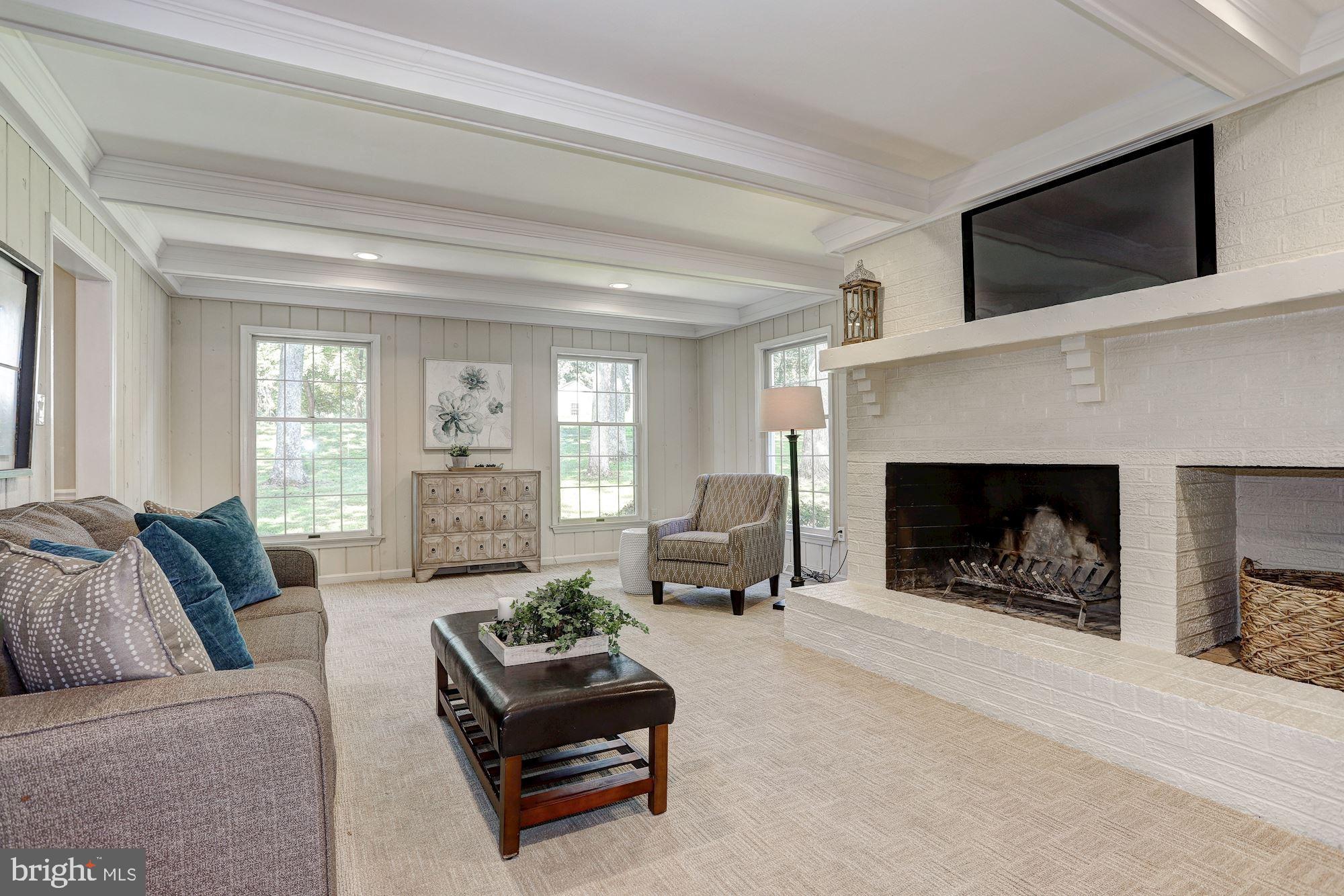 2113 Highland Ridge Drive Phoenix, MD 21131 - Photo 9 of 46 Family Room - wood fireplace
