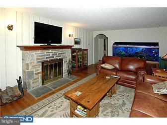 113 Crocus Road Feasterville-Trevose, PA 19053 - Photo 8 of 11 Gallery Image 8