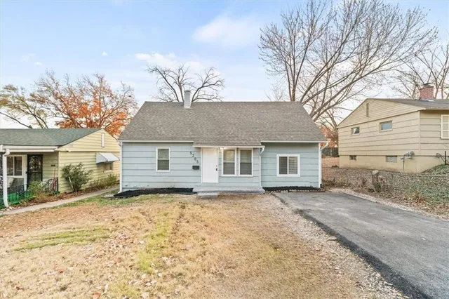 $185,000 | 5205 East 41 Street, Kansas City, MO 64130