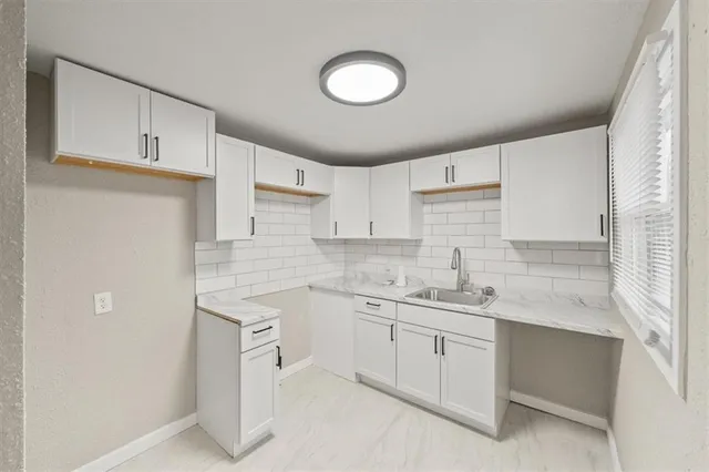 $185,000 | 5205 East 41 Street, Kansas City, MO 64130