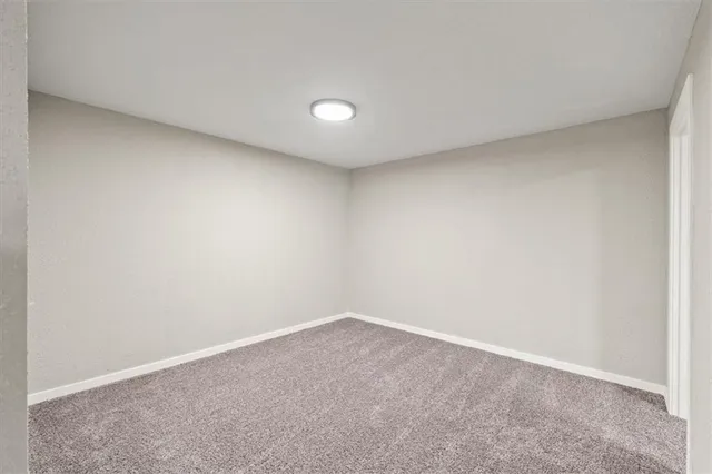 $185,000 | 5205 East 41 Street, Kansas City, MO 64130