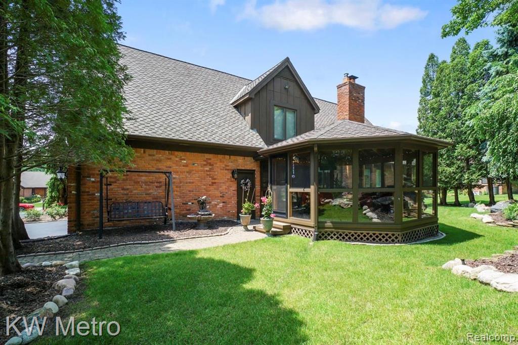 36915 Valley Ridge Drive Farmington Hills, MI 48331 - Photo 37 of 39