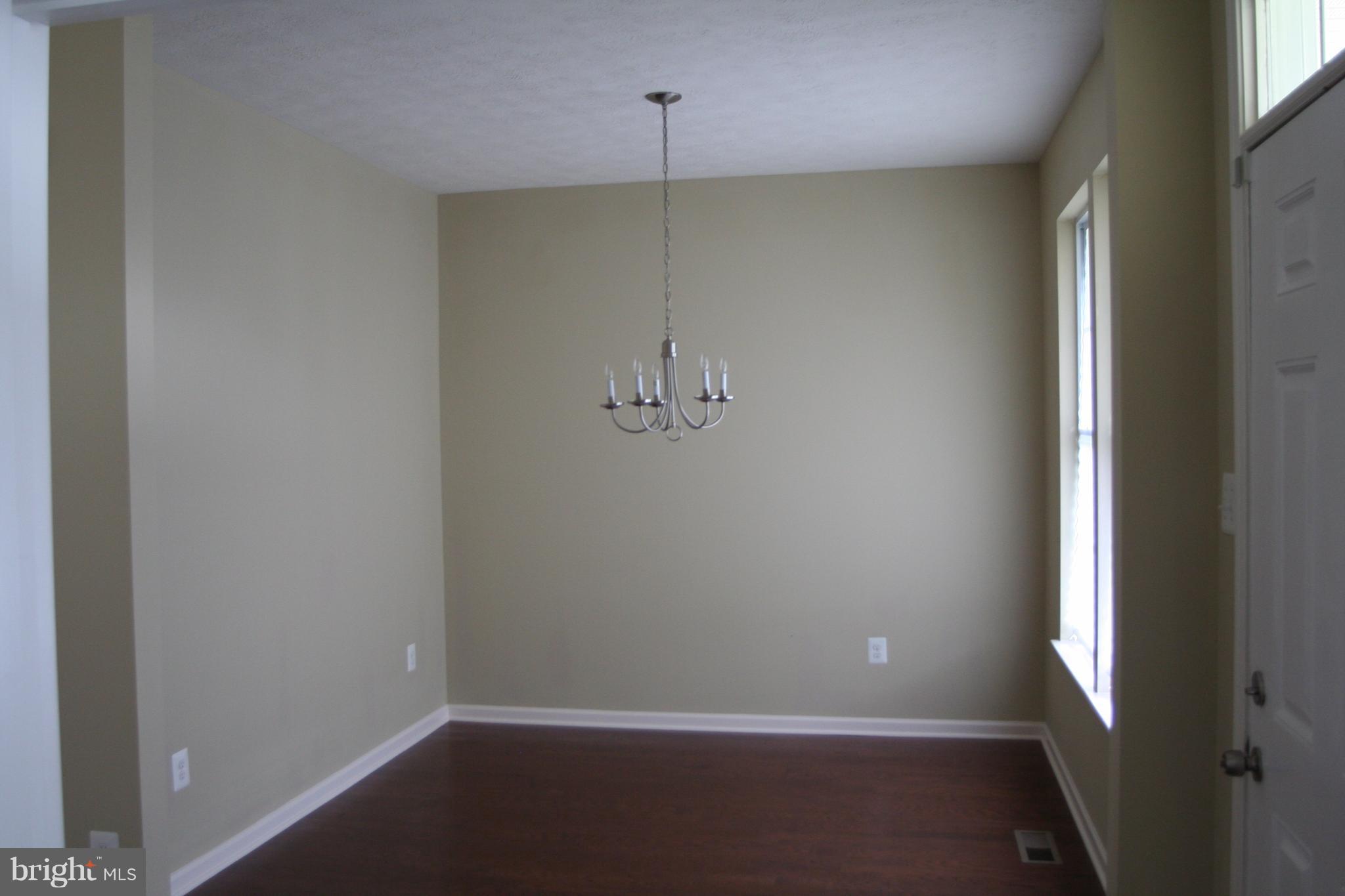 707 Middle River Road Baltimore, MD 21220 - Photo 8 of 24 Dining Room